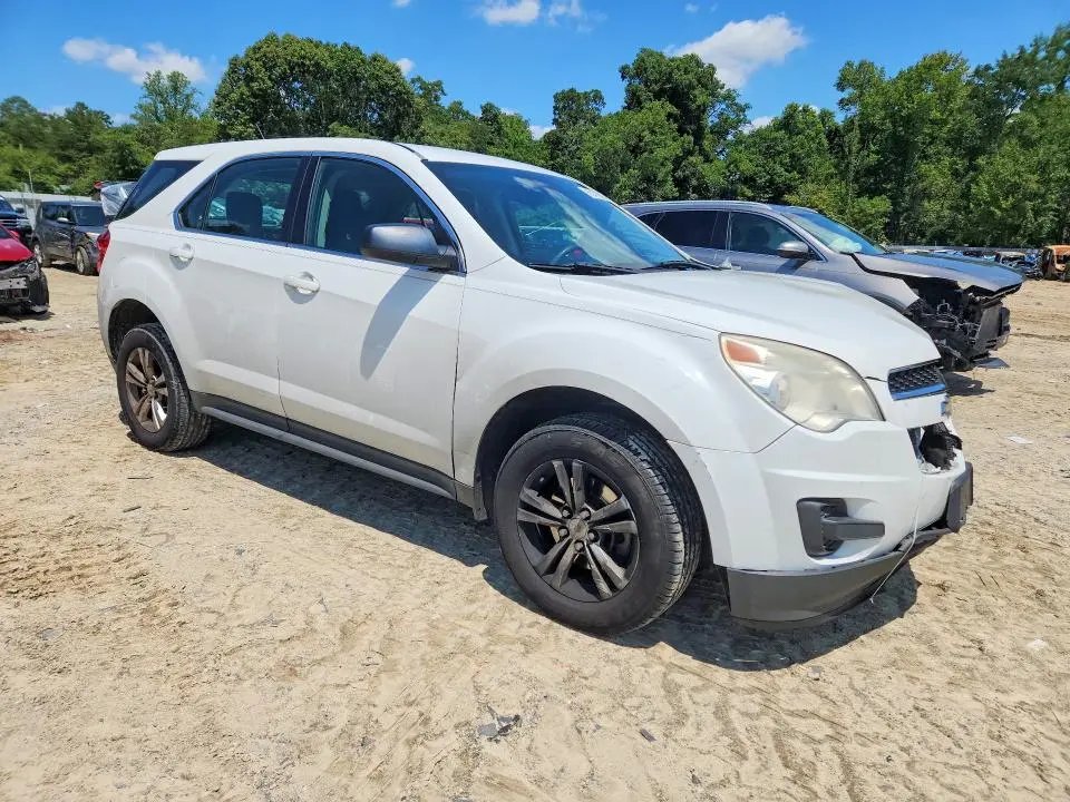 2015 CHEVROLET EQUINOX LS  
