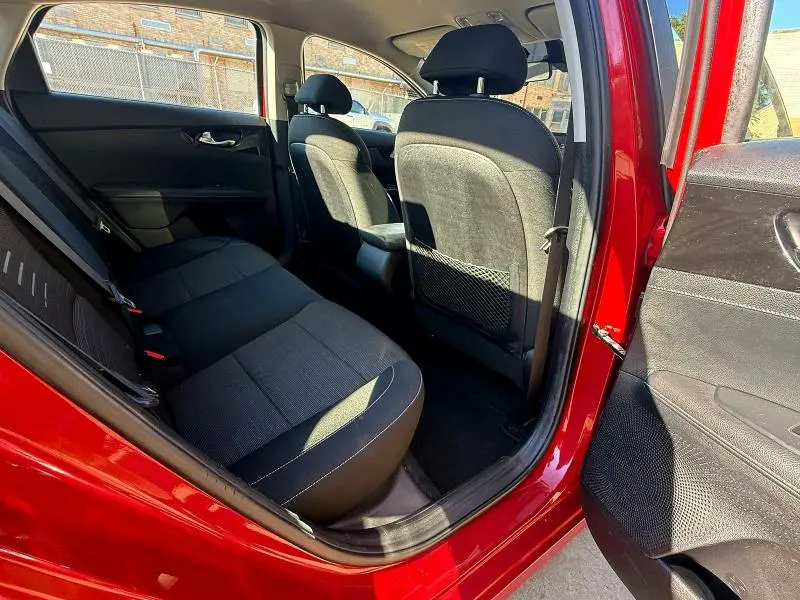 2019 KIA FORTE S  