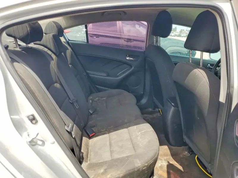 2014 KIA FORTE LX  