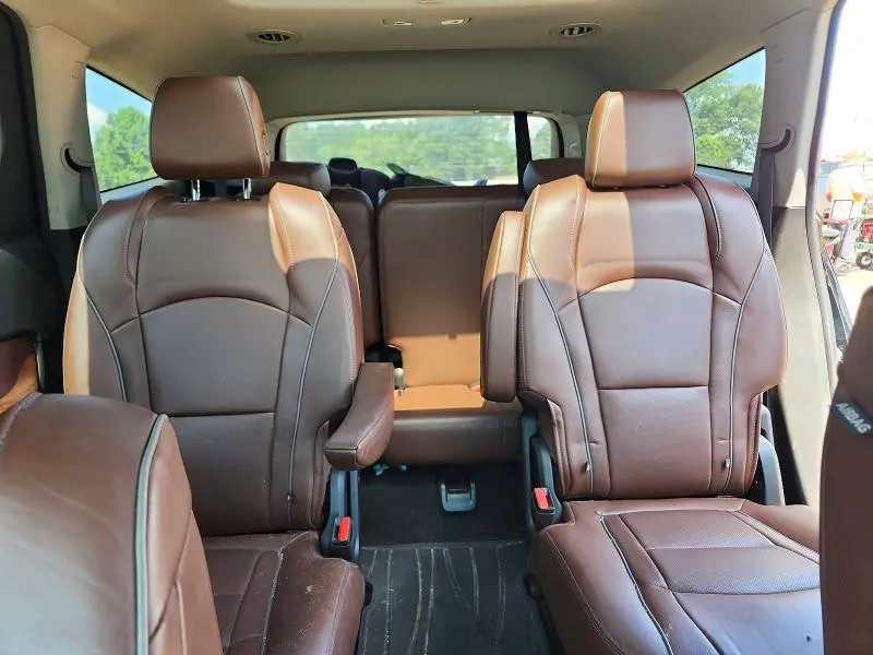 2018 BUICK ENCLAVE AVENIR  