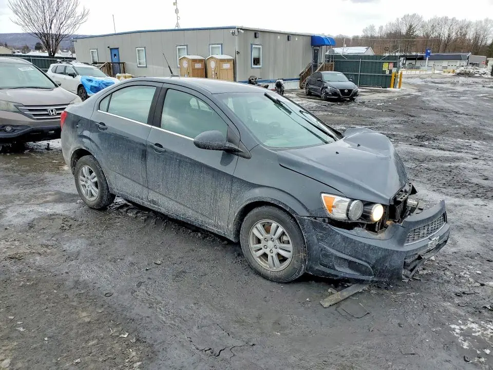 2014 CHEVROLET SONIC LT  