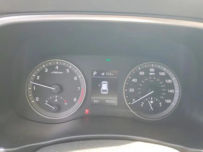 2020 HYUNDAI TUCSON SE  