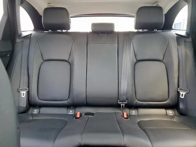 2018 JAGUAR F-PACE PREMIUM  