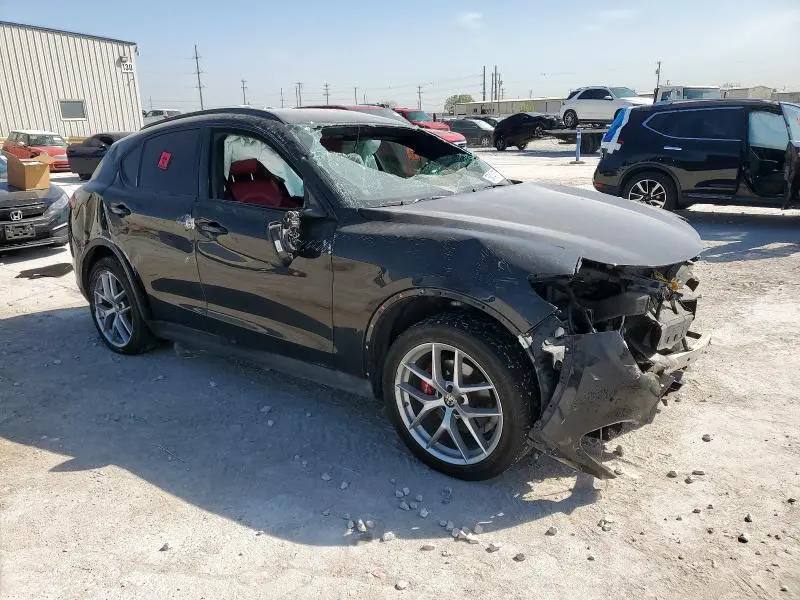 2018 ALFA ROMEO STELVIO TI SPORT