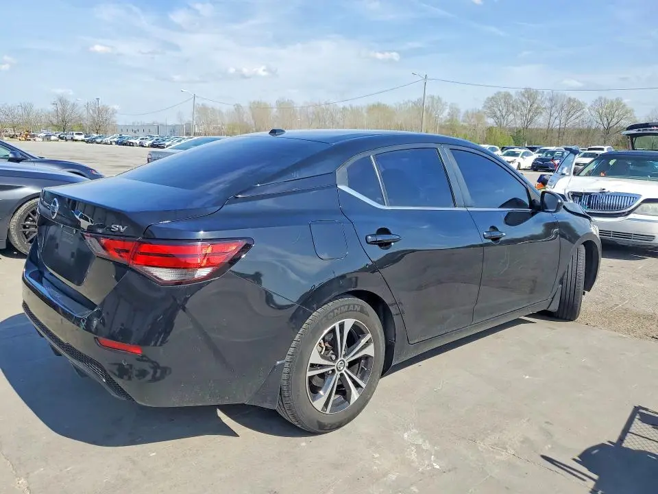 2022 NISSAN SENTRA SV  