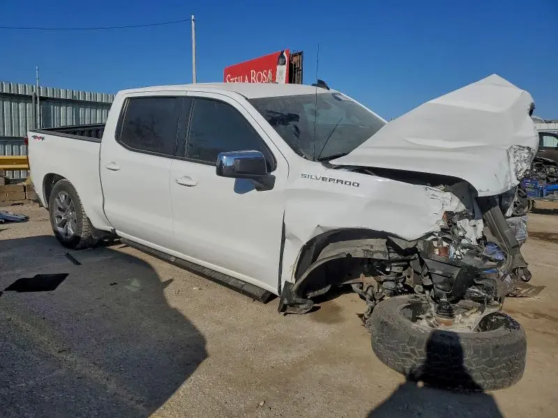 2020 CHEVROLET SILVERADO K1500 LT  