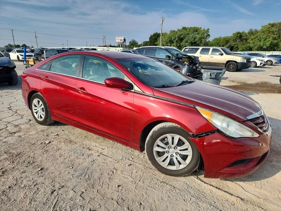 2013 HYUNDAI SONATA GLS  