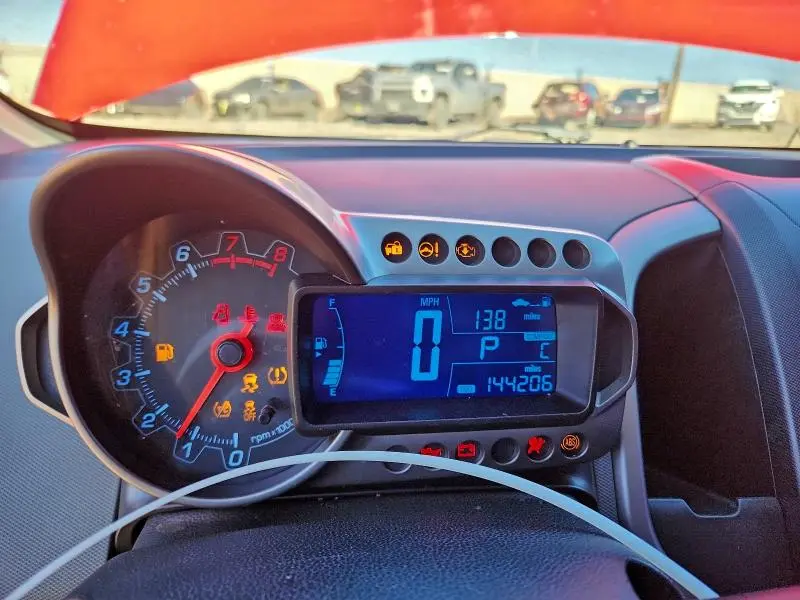 2013 CHEVROLET SONIC LT  