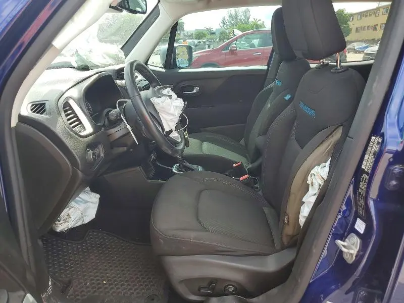 2021 JEEP RENEGADE LATITUDE  