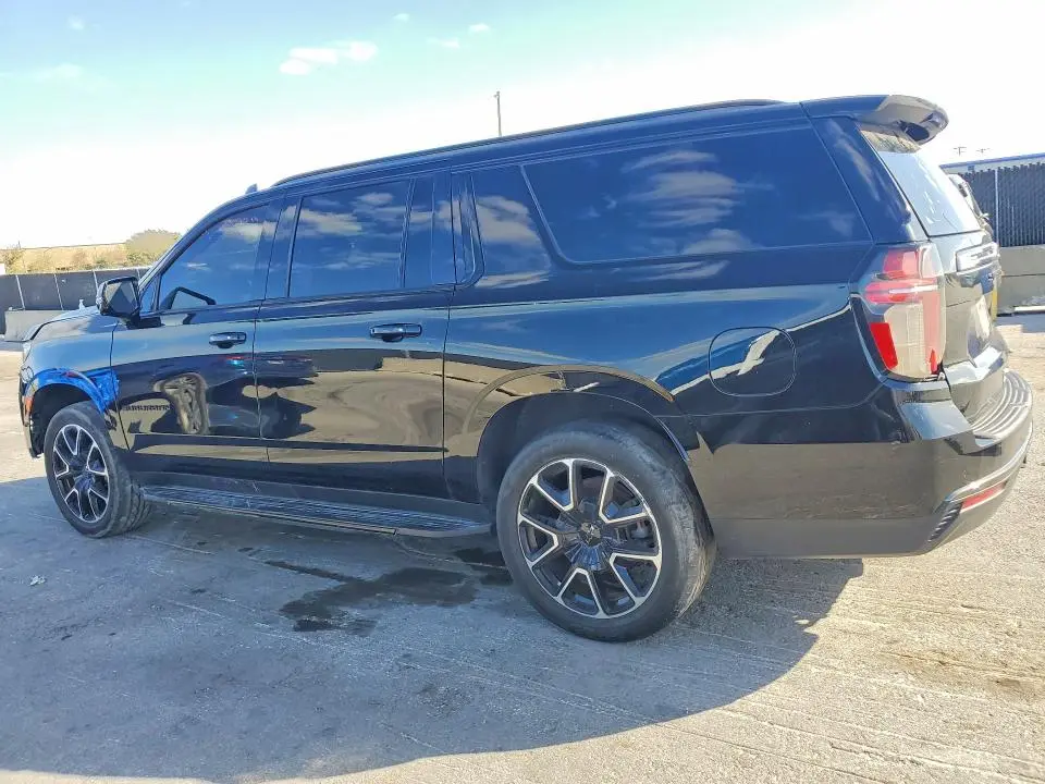 2022 CHEVROLET SUBURBAN RST 5.3 V8