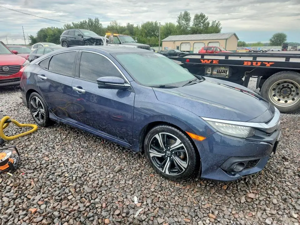 2016 HONDA CIVIC TOURING  