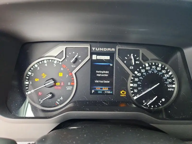 2026 TOYOTA TUNDRA SR  