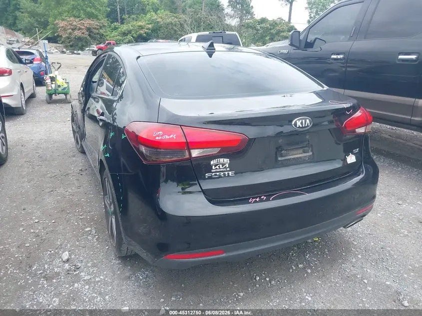 2017 KIA FORTE EX