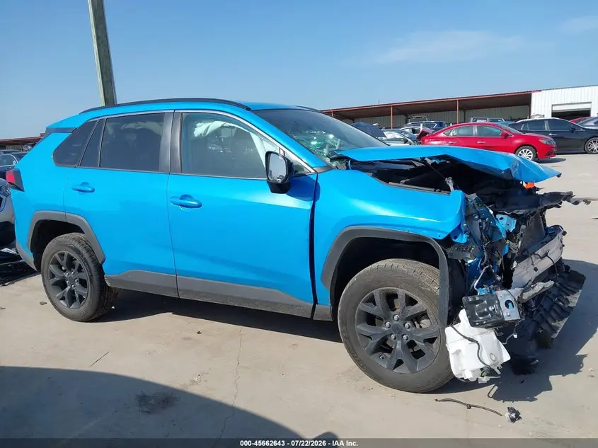 2021 TOYOTA RAV4 LE