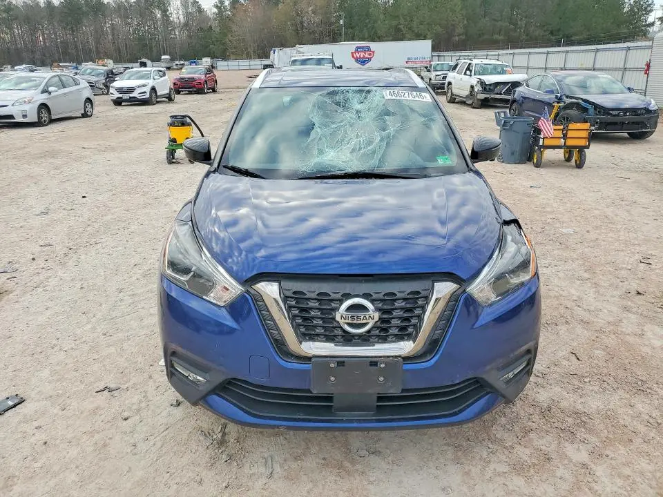 2020 NISSAN KICKS SR  