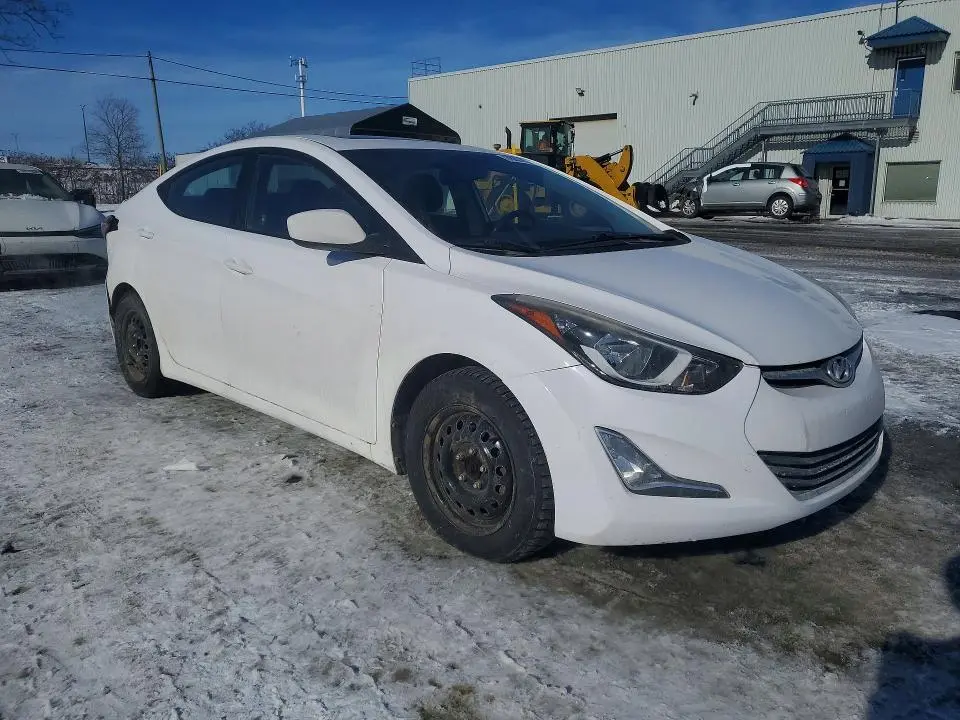 2015 HYUNDAI ELANTRA   