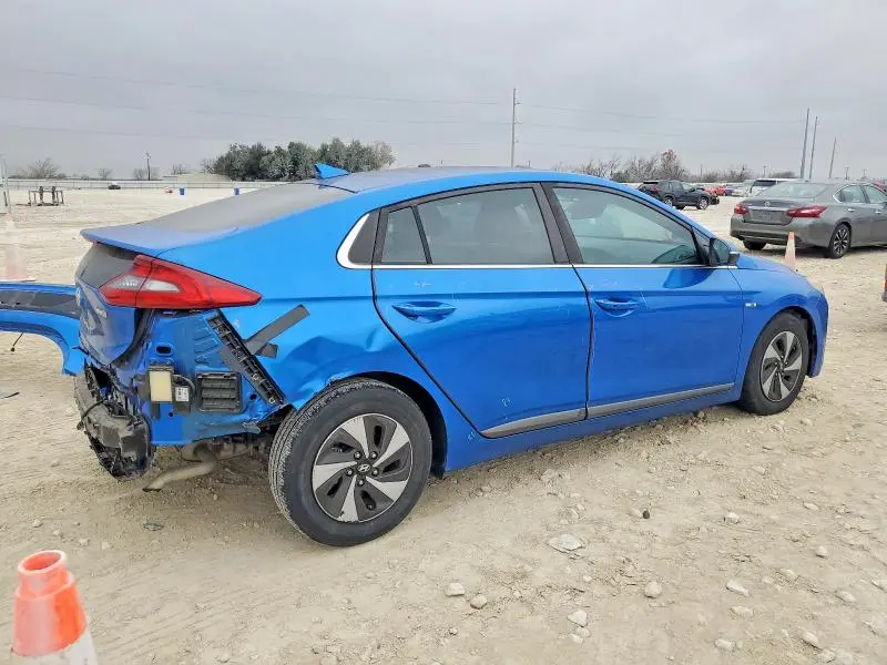 2017 HYUNDAI IONIQ SEL  