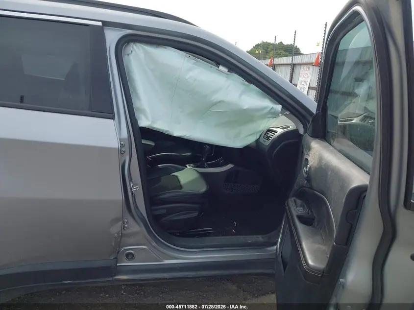 2020 JEEP COMPASS SUN AND SAFETY FWD