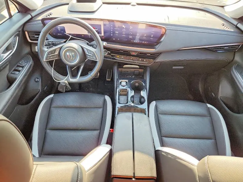 2024 BUICK ENVISION ESSENCE  
