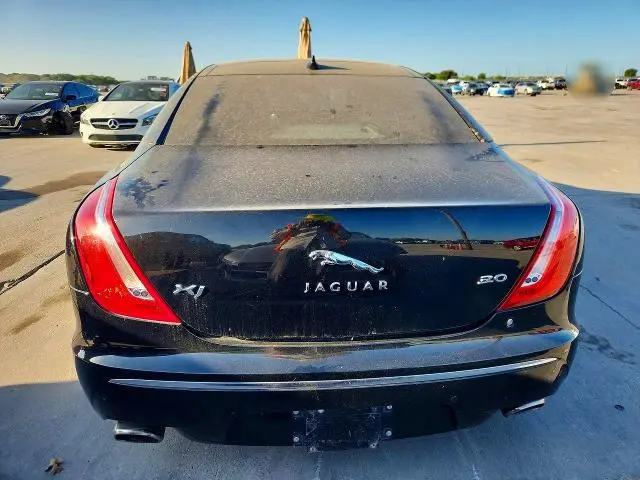 2013 JAGUAR XJ   
