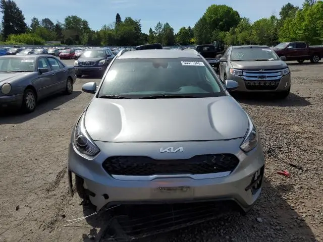2022 KIA NIRO LXS  