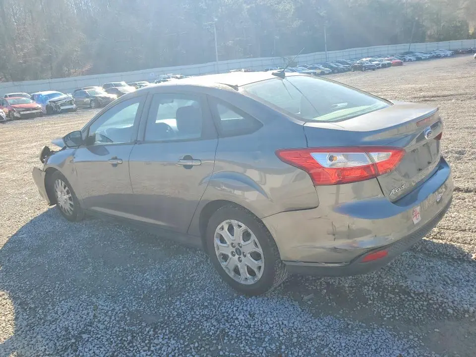 2012 FORD FOCUS SE  