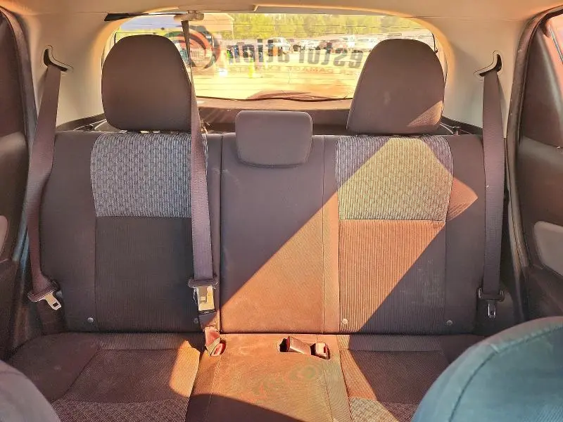 2015 TOYOTA YARIS 5-DOOR L  