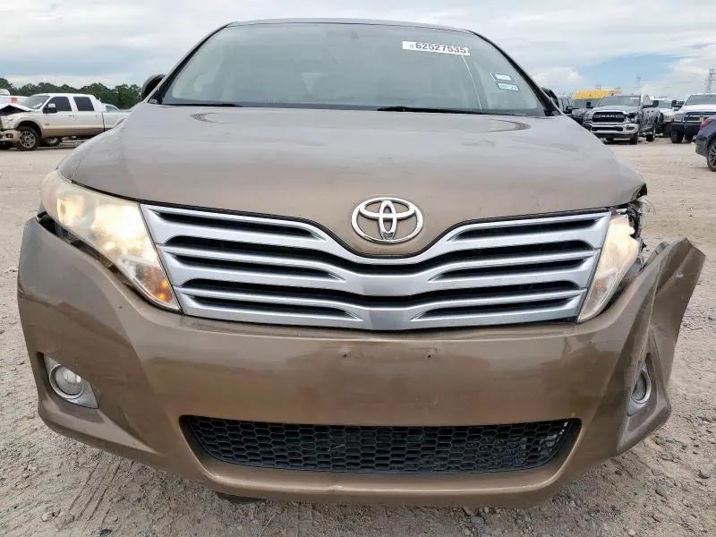 2010 TOYOTA VENZA   