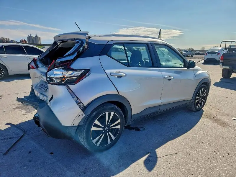 2019 NISSAN KICKS S  