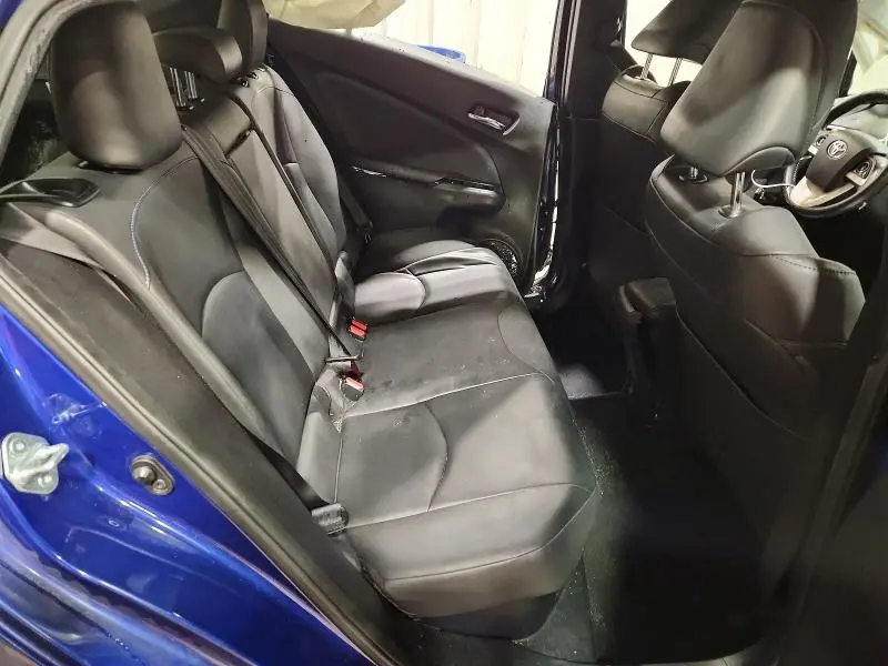 2016 TOYOTA PRIUS FOUR TOURING  