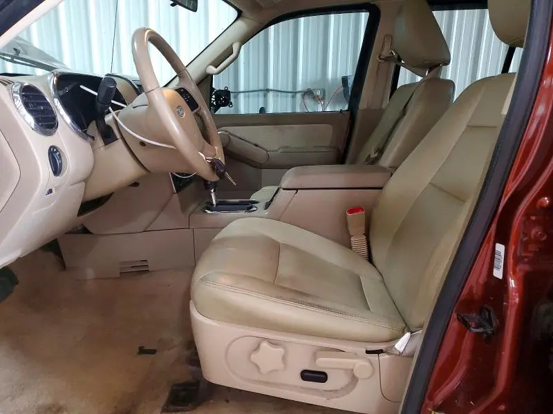 2010 FORD EXPLORER XLT  