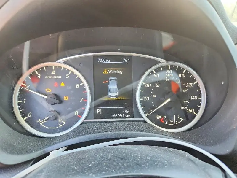2016 NISSAN SENTRA SR  