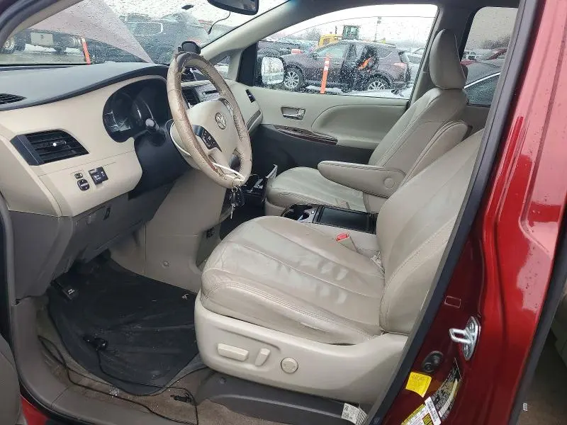 2012 TOYOTA SIENNA XLE 8-PASSENGER  