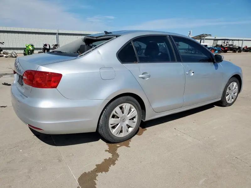 2014 VOLKSWAGEN JETTA SE  