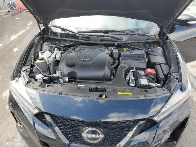 2023 NISSAN MAXIMA SR  
