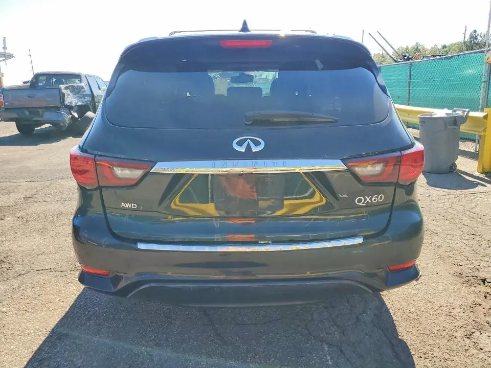 2019 INFINITI QX60 LUXE  