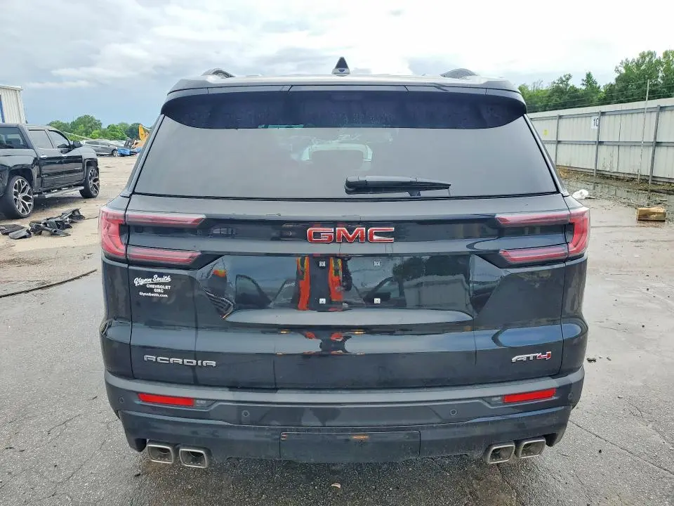 2026 GMC ACADIA AT4  
