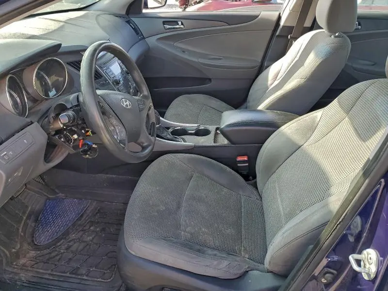 2011 HYUNDAI SONATA GLS  