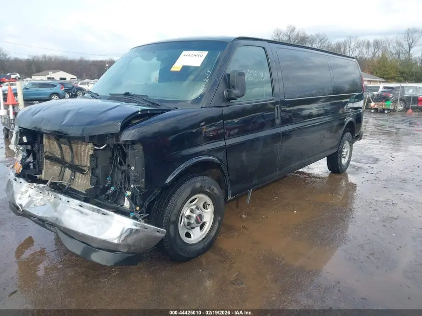 2017 GMC SAVANA 2500 WORK VAN