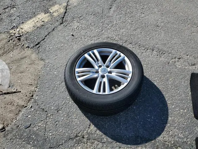 2011 INFINITI G37   