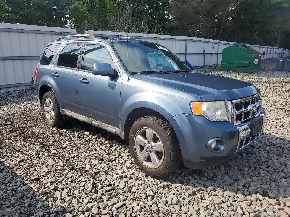2011 FORD ESCAPE LIMITED  