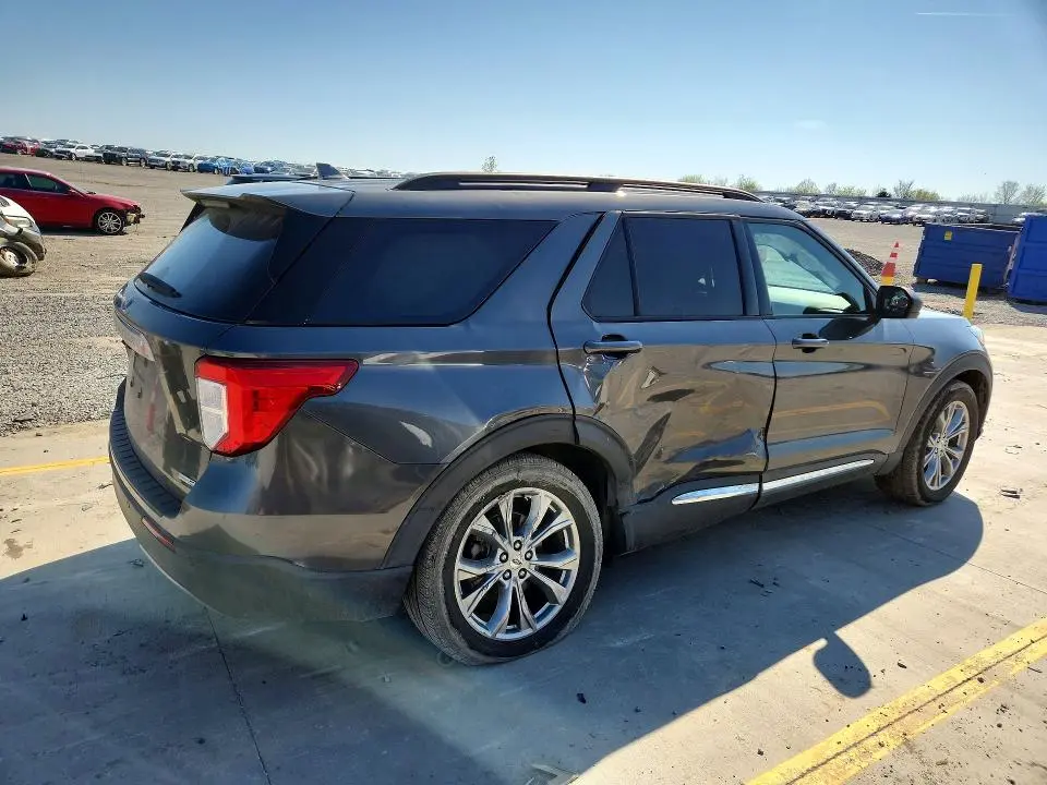 2020 FORD EXPLORER XLT  