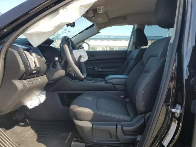 2024 NISSAN PATHFINDER S  