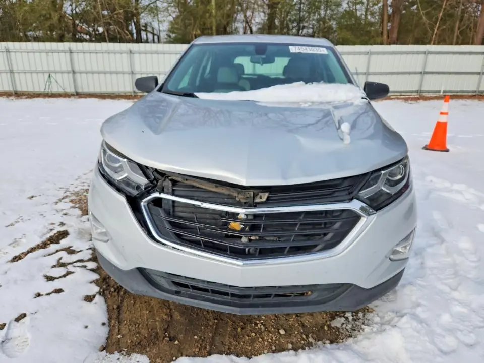 2018 CHEVROLET EQUINOX LS  