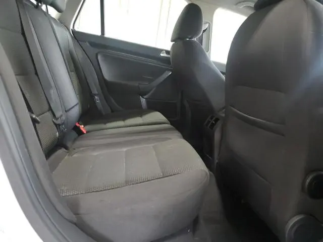 2014 VOLKSWAGEN JETTA S  
