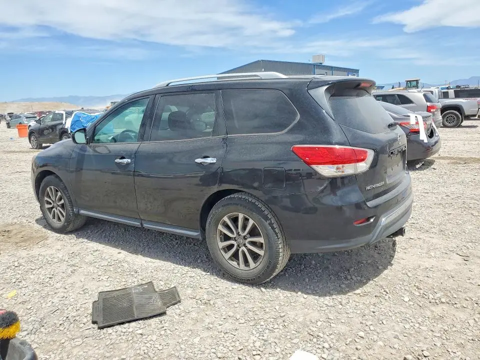 2014 NISSAN PATHFINDER SV  