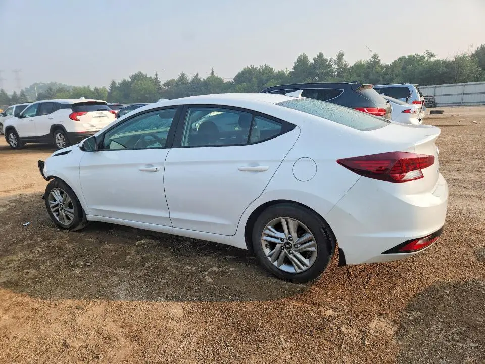 2020 HYUNDAI ELANTRA SEL  