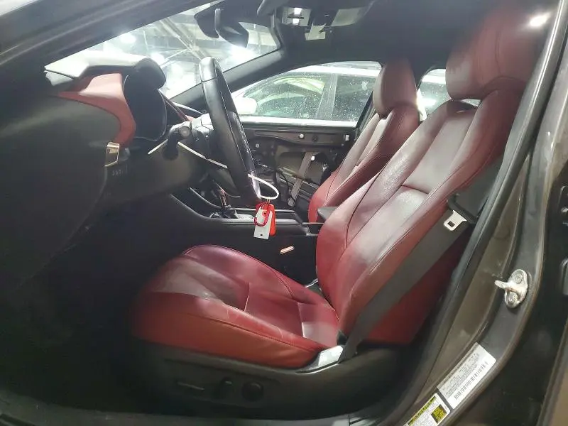 2021 MAZDA 3 PREMIUM PLUS  