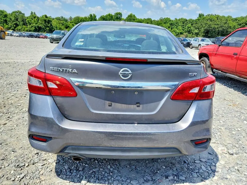 2016 NISSAN SENTRA SR  