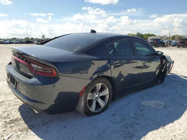 2017 DODGE CHARGER SXT  
